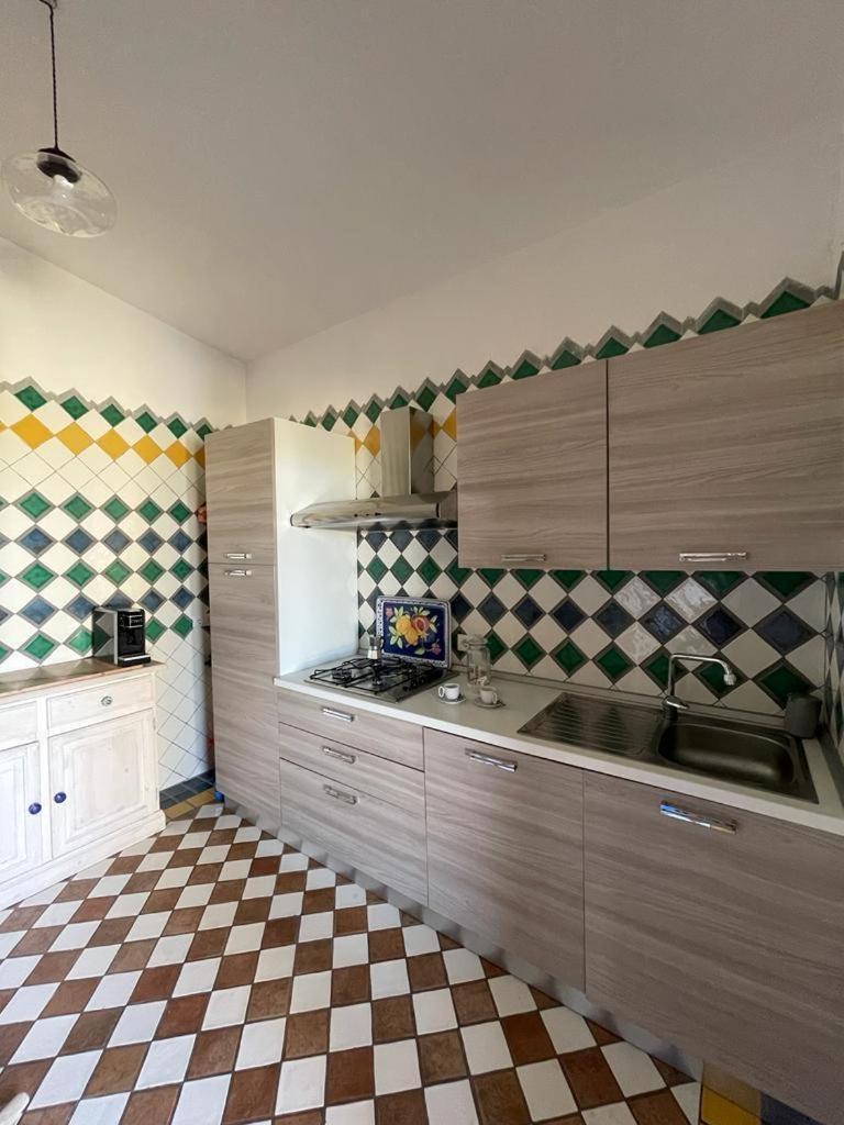 Villa Smeralda ออลเบีย ภายนอก รูปภาพ